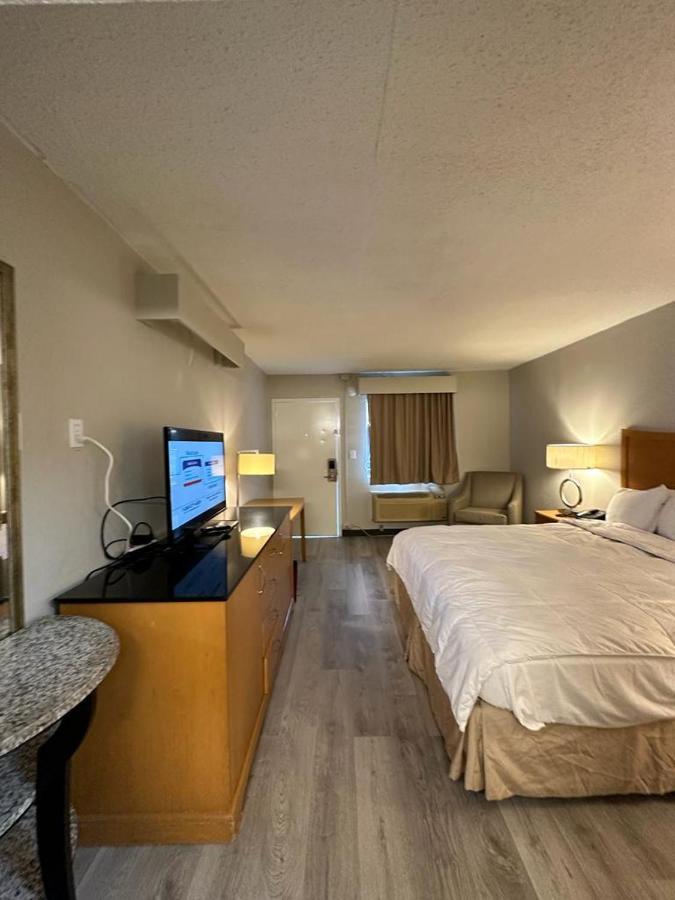 Lanett Inn Экстерьер фото