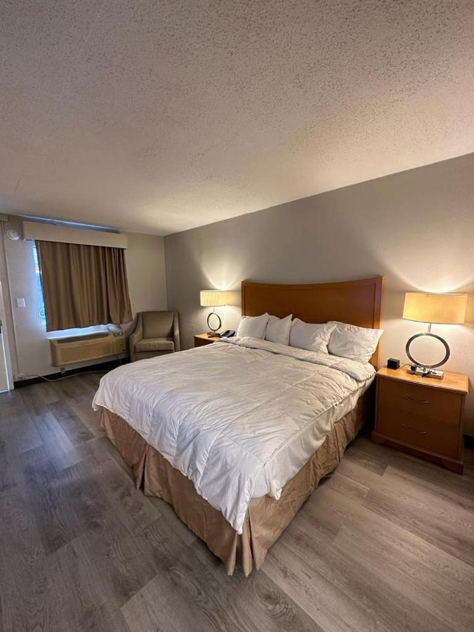 Lanett Inn Экстерьер фото